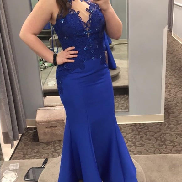 David's Bridal Dresses & Skirts - Trumpet Prom Dress size 8!